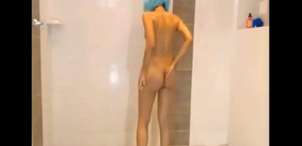  nice blue haired shower